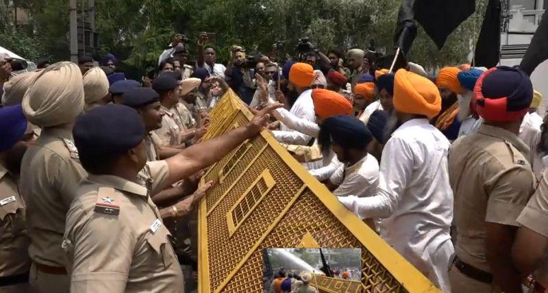 Sikh organization protest