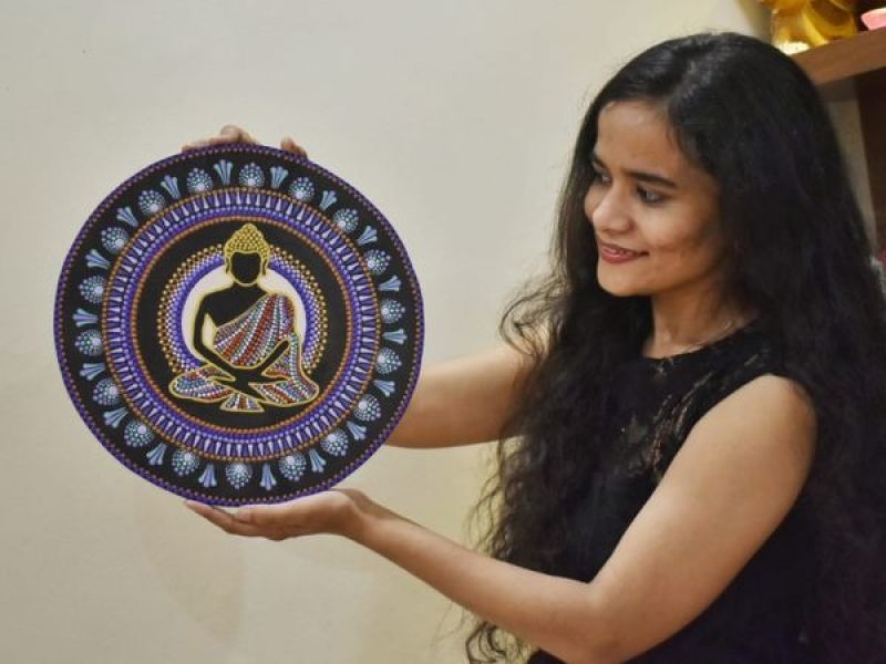 Bookle learned painting online and turning passion into a profession