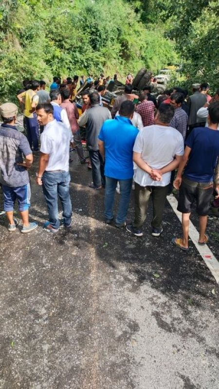 16 dead and several injured as bus falls off cliff in Kullu