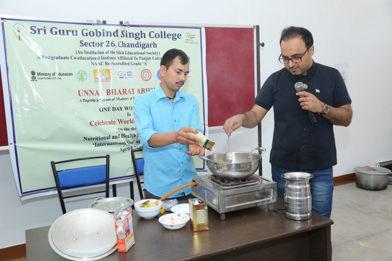 Workshop at Sri Guru Gobind Singh College