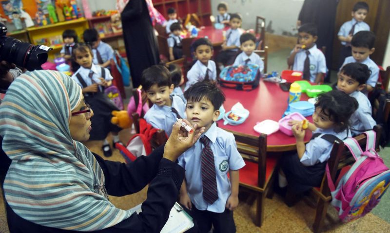 Students fall ill after being administered polio drops in Pak