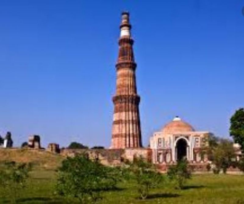  Qutb Minar