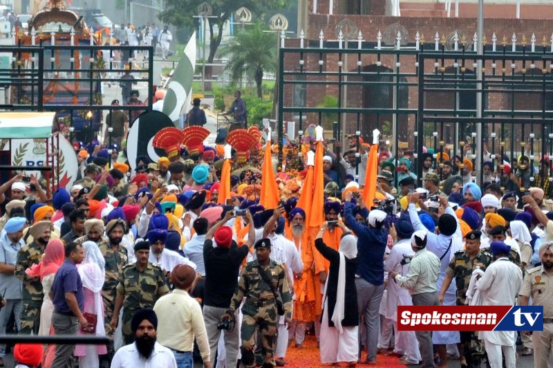Nagar kirtan at Wagah Border