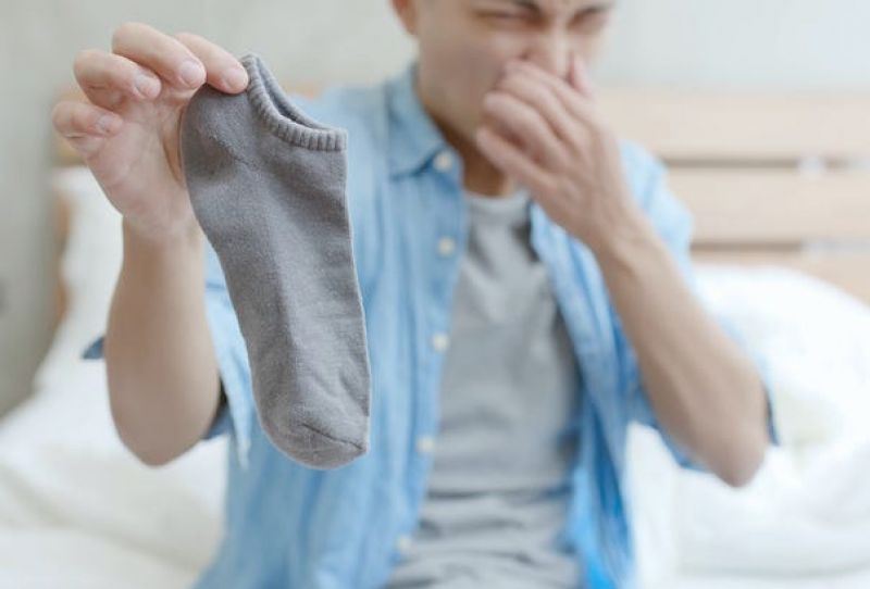 How to get rid of odor from socks?