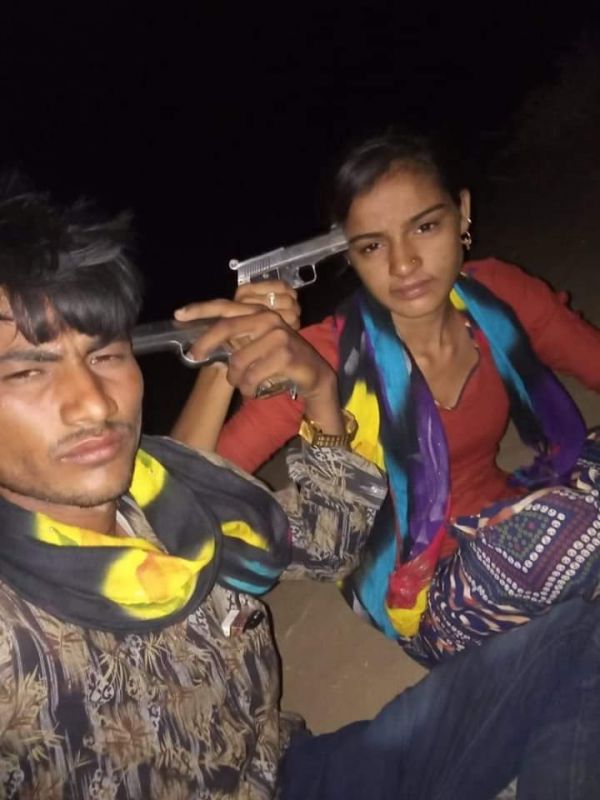 Woman lover shoot themselves dead in Rajasthan's Barmer