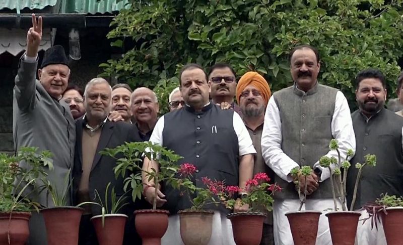 National Conference delegation meets Farooq Abdullah at his residence