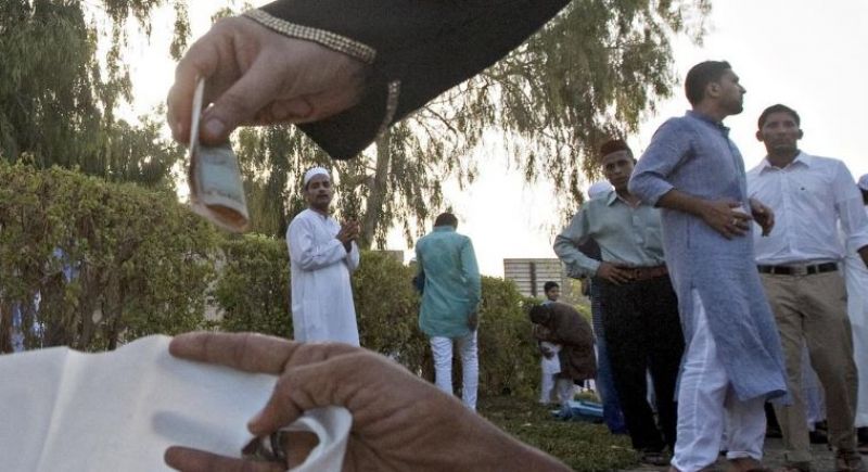 Indo-Pak people are going to Dubai 