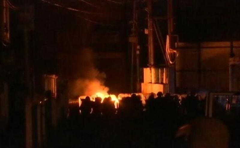 protesters threw petrol bombs on security forces