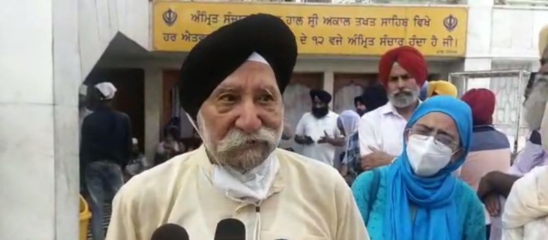 Scholars arrive at Sri Akal Takht Sahib to prevent incidents of indecency