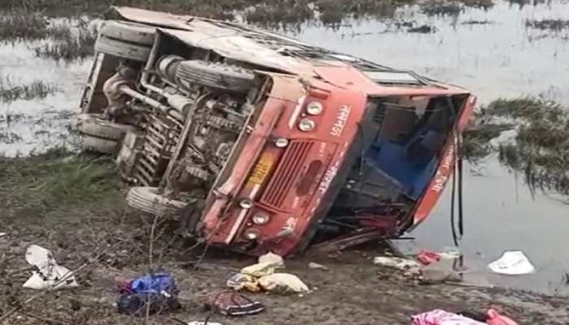 Barabanki roadways bus accident : two passengers died 18 injured 