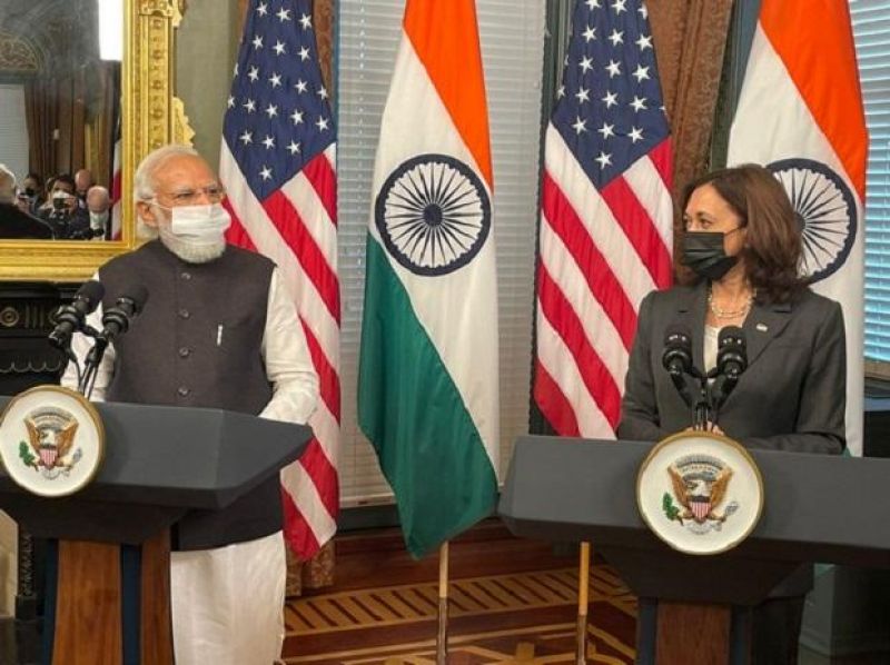 PM Modi and Harris 