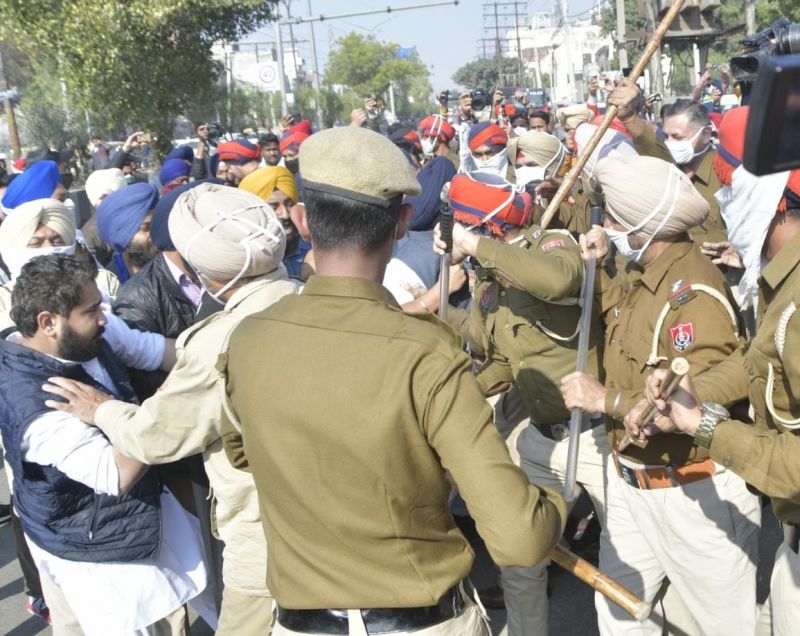  The Akalis who were going to besiege Bains' house were taken into police custody