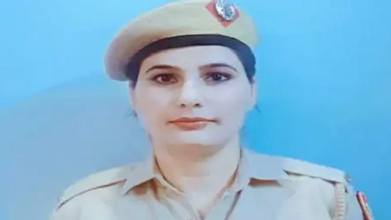 seema-dhaka-head-constable-