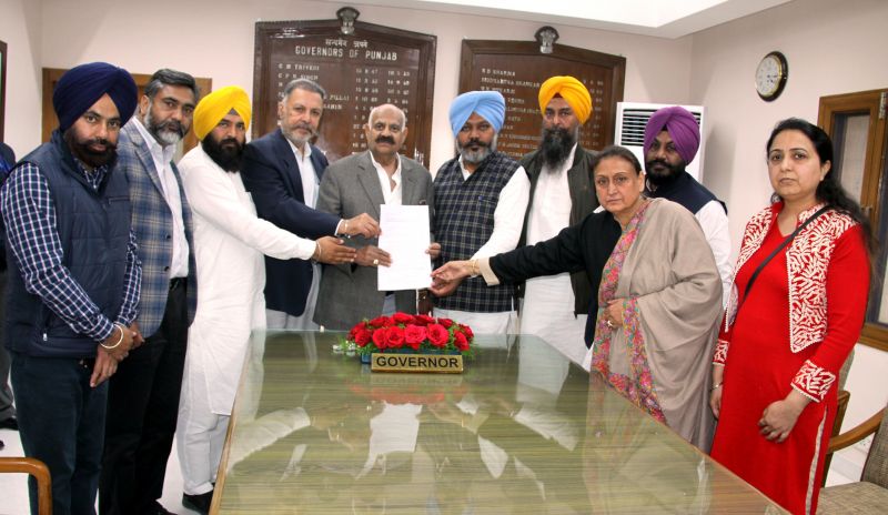 AAP leaders meet Punjab governor