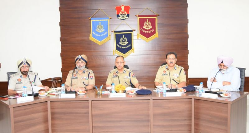 DGP PUNJAB CHAIRS HIGH-LEVEL MEETINGS IN AMRITSAR & JALANDHAR, REVIEWS LAW & ORDER AND CRIME SITUATION