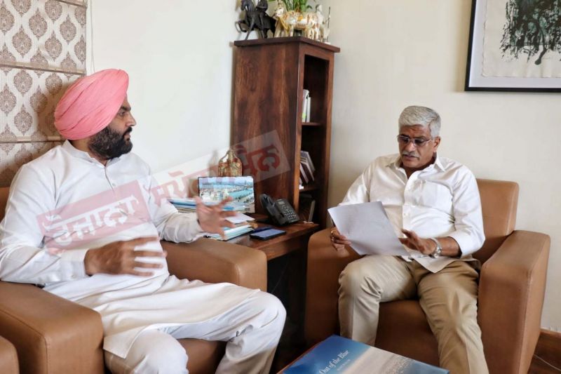 Gurjeet aujla meets Gajendra Singh Shekhawat