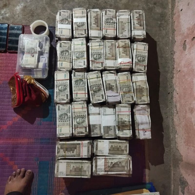 Odisha Vigilance Department recovers cash worth Rs 3.41 crores