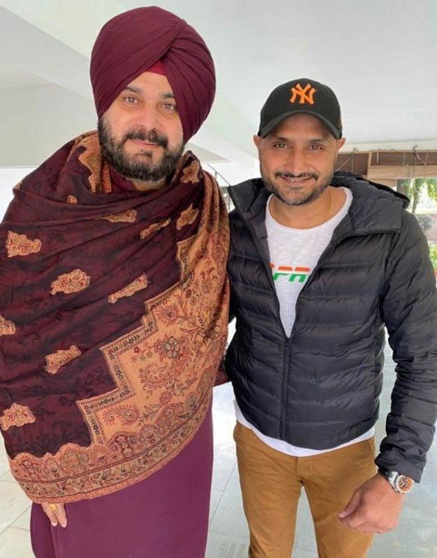 Navjot Sidhu, Harbhajan Singh 