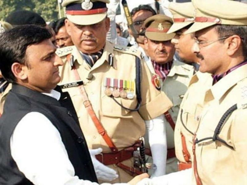 rajesh sahni with akhilesh yadav