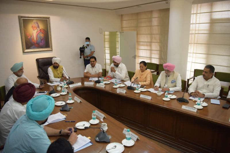 The Chief Minister called an emergency meeting on farmers' issues