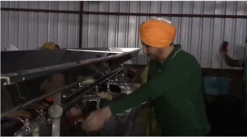 Gurdas Maan