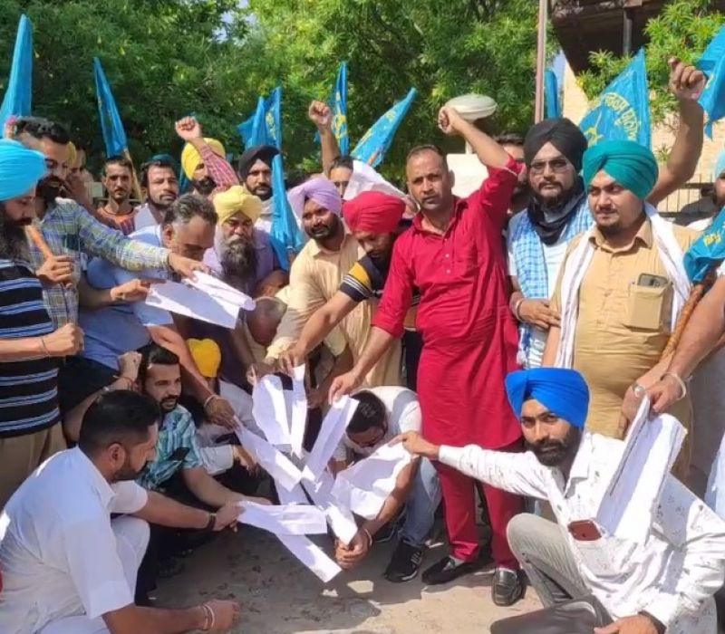 Roadways employees protest