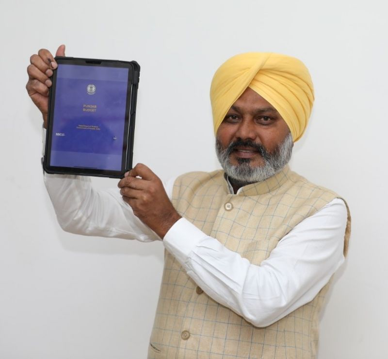 CM congratulates Cheema on presenting Janta budget