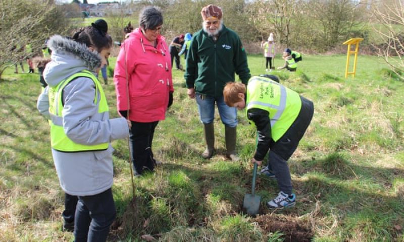 Sikhs aim to plant million trees