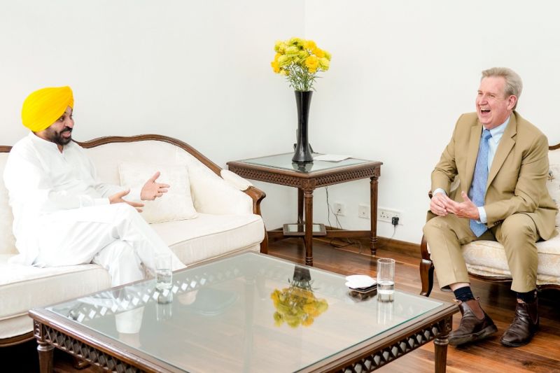 Australian High Commissioner Barry O'Farrell meets with CM Bhagwant Mann