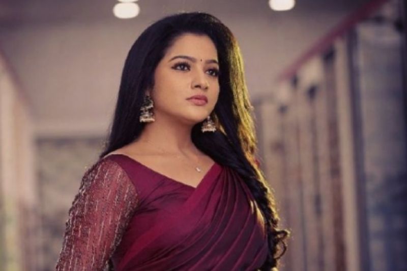 Popular TV actor VJ Chitra found dead in Chennai