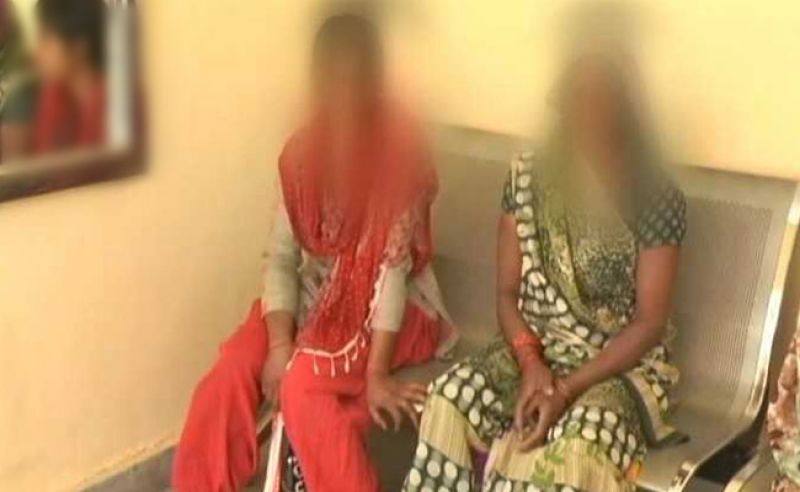 up police takes bribe 20 thousands at kannuj 