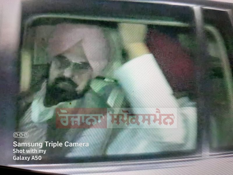 kanwar sandhu and cm channi 