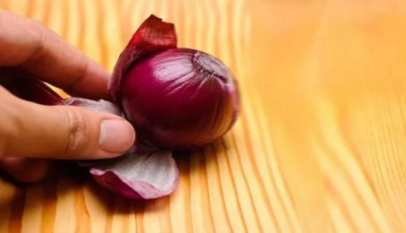 Health and beauty benefit of onion leaves