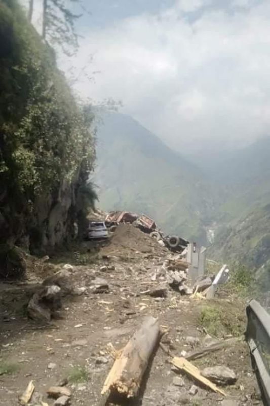 Stones fall from hill on HRTC bus