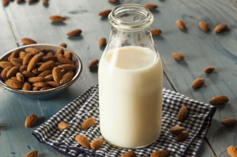 almond milk 