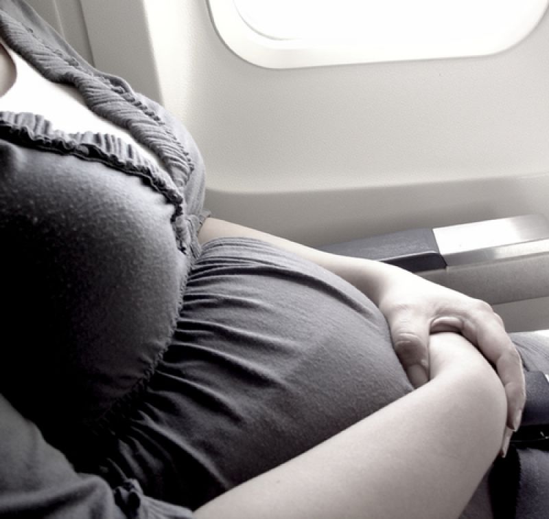 Pregnant women travel