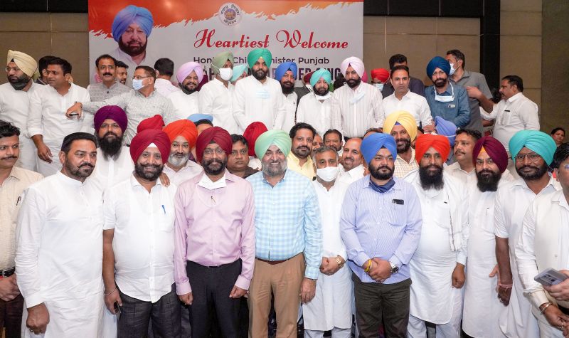 PUNJAB CM ASSURES AMRITSAR MAYOR OF ADEQUATE FUNDS FOR HOLISTIC DEVELOPMENT OF HOLY CITY