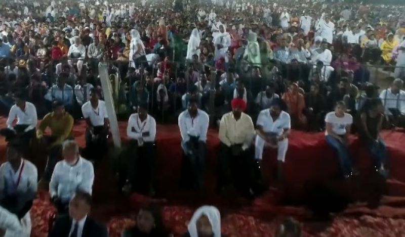 Now Sikhs also started becoming Christians!