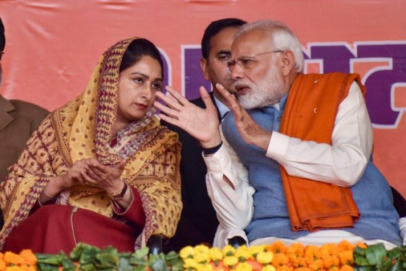 Harsimrat Kaur Badal with Narendra Modi 