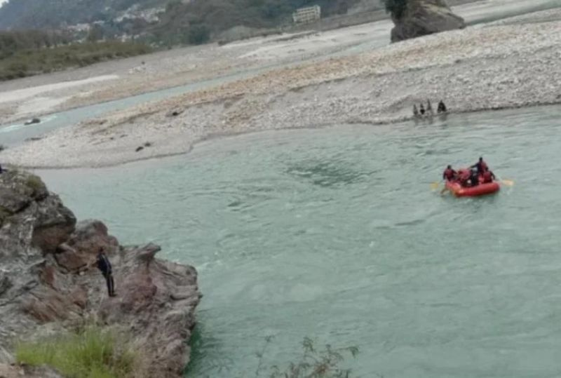 Two tourists who went to Rishikesh for holiday drowned in Ganga