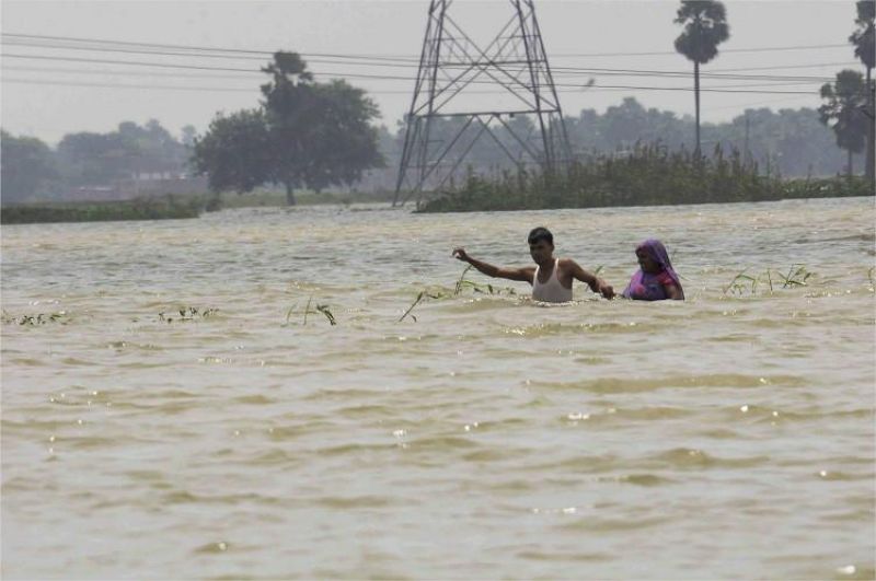 Heavy rains ravage Bihar, UP
