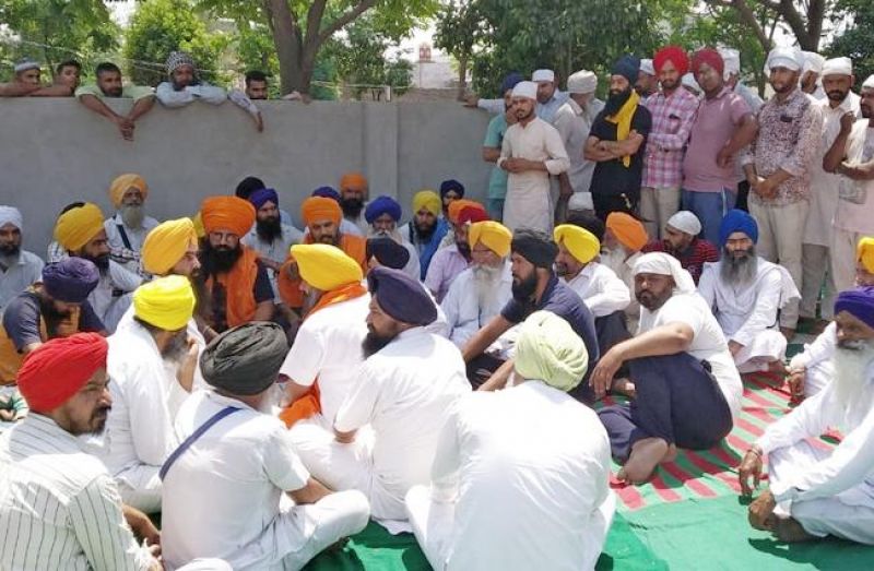 Guru Granth Sahib found burnt at Hathoa