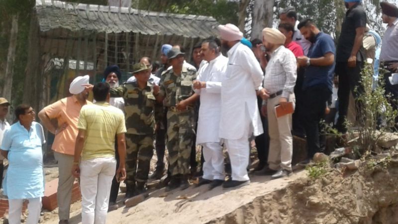 Vijay Inder Singla and Sukhjinder Singh Randhawa arrives at Dera Baba Nanak