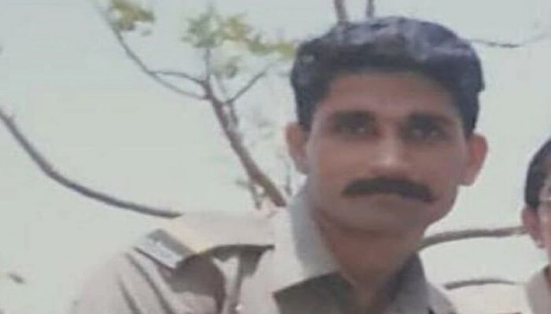 The beggar was shivering with cold, the DSP stopped the vehicle and then the officer of his batch came out