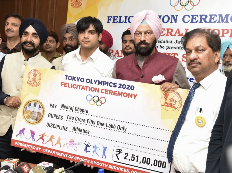 Rana Sodhi honours 'Golden boy' Neeraj Chopra with Rs.2.51 crore...........