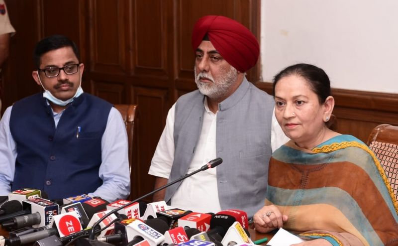 Aruna Chaudhary and Randeep Nabha