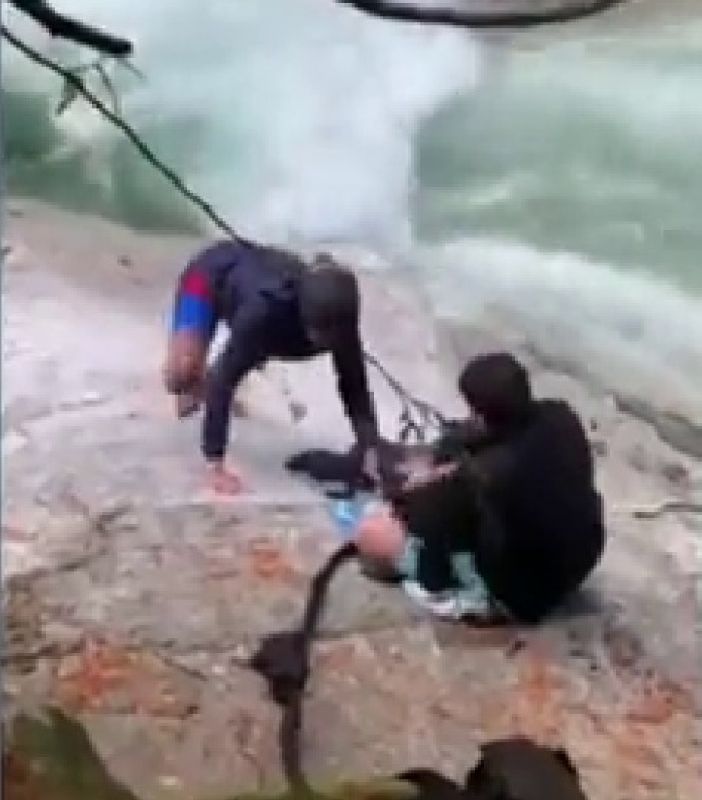 Sikh youth in Canada save lives of drowning people with the help of turbans