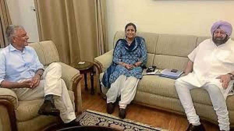 Sunil Jakhar, Asha Kumari and Captain Amrinder Singh CM