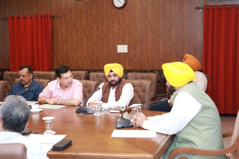 CM asked Public Works Department to speed up work of all ongoing projects