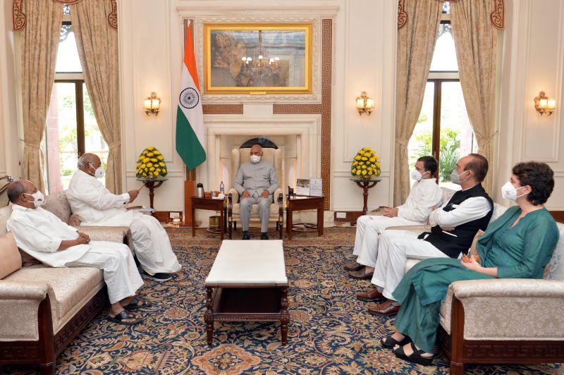 Rahul Gandhi and Priyanka Gandhi met the President